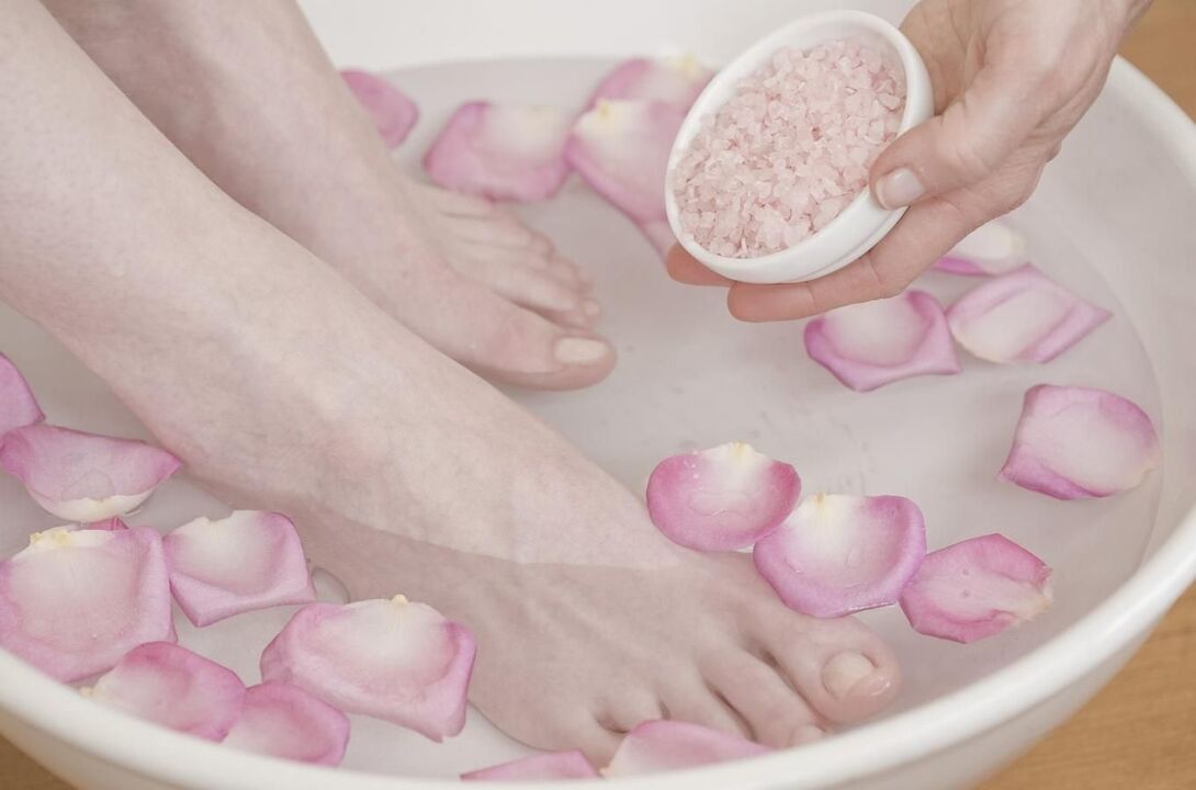 bagni con olio di melaleuca
