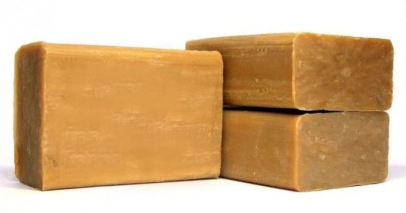 sapone da bucato contro i funghi delle unghie